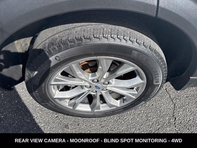 2023 Ford Explorer XLT TWIN PANEL MOONROOF