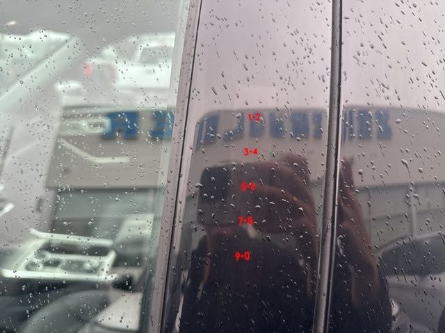 2023 Ford Explorer Limited TWIN PANEL MOONROOF