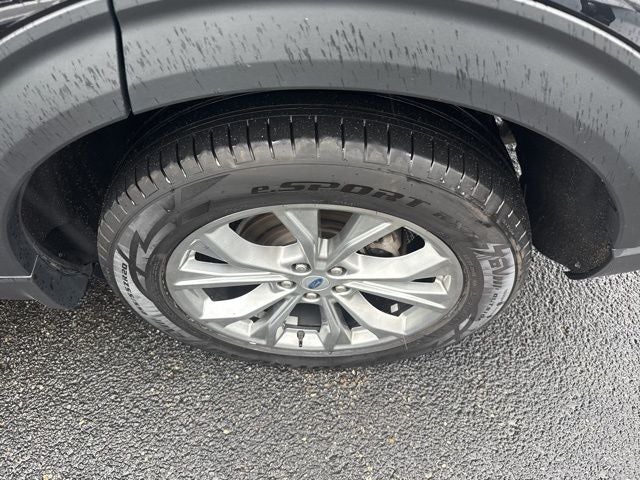 2023 Ford Explorer Limited TWIN PANEL MOONROOF