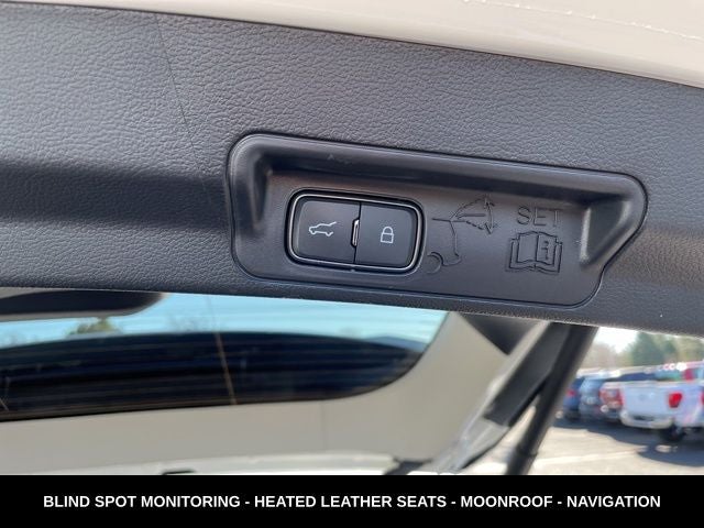 2025 Ford Explorer Active PANORAMIC ROOF