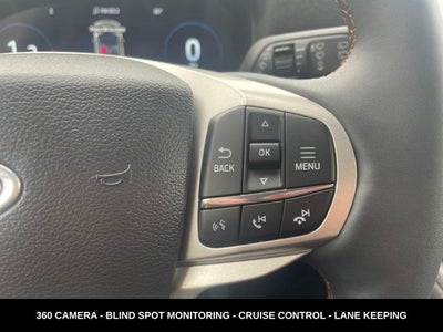 2025 Ford Explorer Active 4WD