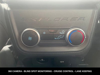 2025 Ford Explorer Active 4WD
