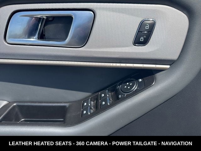 2025 Ford Explorer Active 4WD