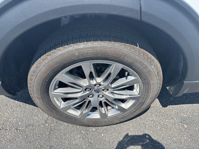 2025 Ford Explorer Active 4WD