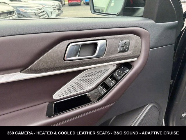 2026 Ford Explorer Platinum 4WD
