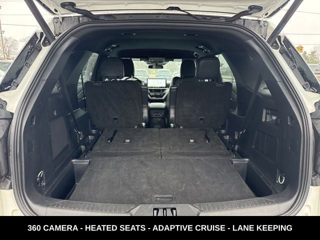 2025 Ford Explorer ST-Line 4WD