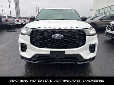 2025 Ford Explorer ST-Line 4WD