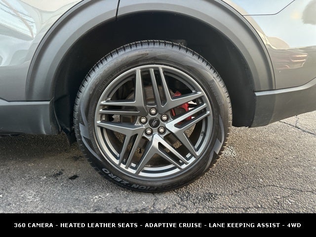 2025 Ford Explorer ST-Line 4WD