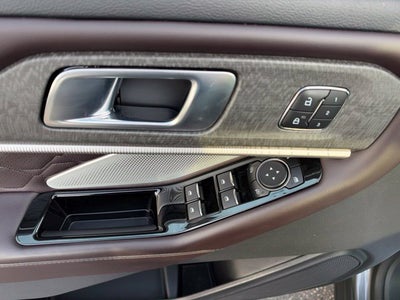 2025 Ford Explorer Platinum ULTIMATE PACKAGE