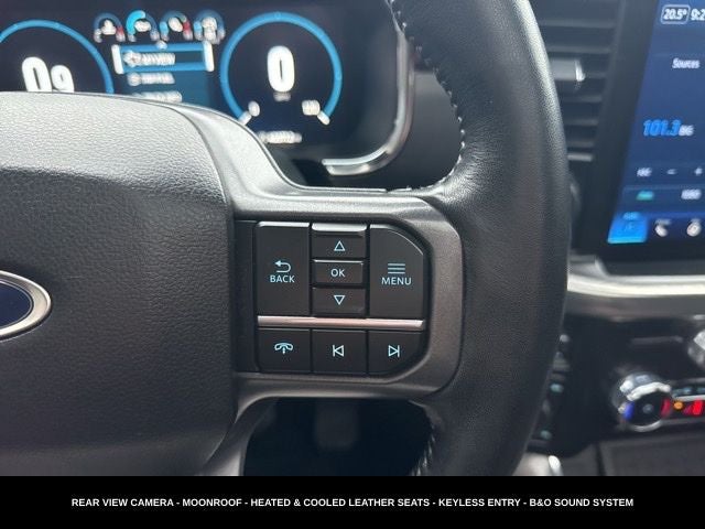 2023 Ford F-150 Lariat TWIN PANEL MOONROOF