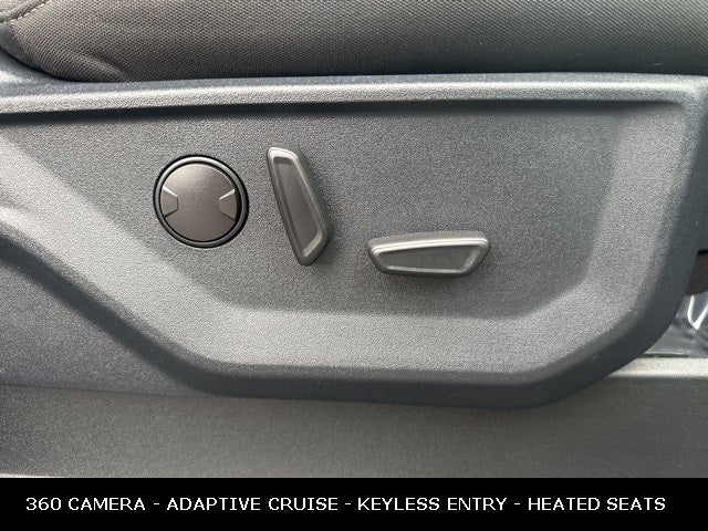 2023 Ford F-150 XLT 4WD