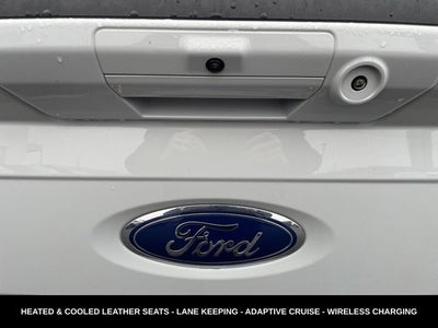 2023 Ford F-150 Lariat TWIN PANEL MOONROOF