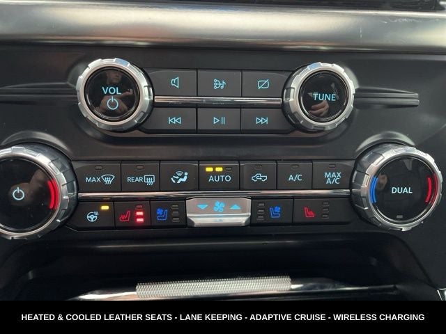 2023 Ford F-150 Lariat TWIN PANEL MOONROOF