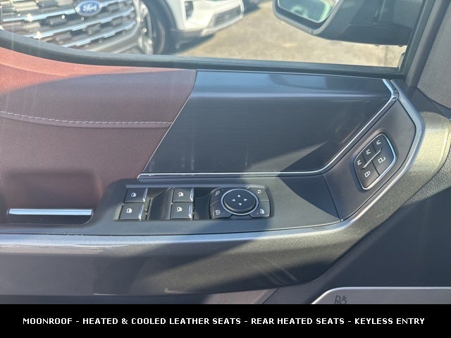 2023 Ford F-150 Lariat TWIN PANEL MOONROOF