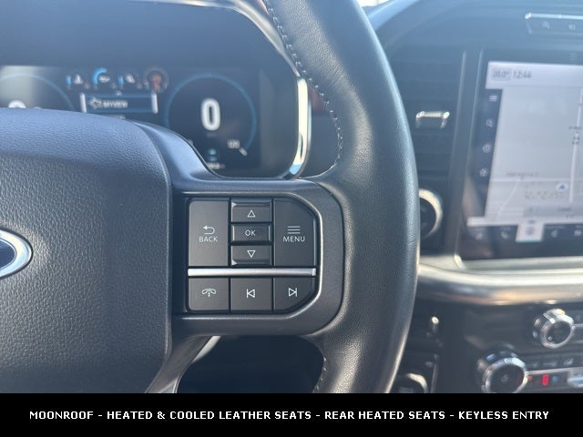 2023 Ford F-150 Lariat TWIN PANEL MOONROOF