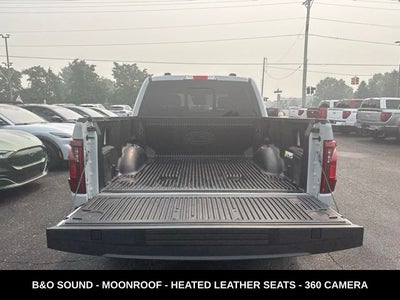 2024 Ford F-150 XLT TWIN PANEL MOONROOF