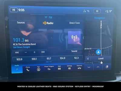 2023 Ford F-150 Lariat TWIN PANEL MOONROOF