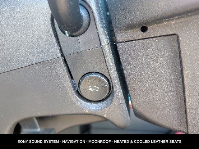 2012 Ford F-150 FX4 LOW MILES