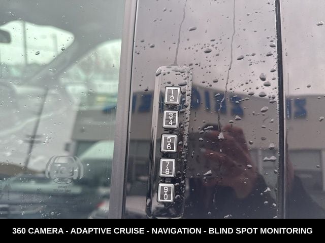 2024 Ford F-150 XLT BLACK APPEARANCE PACKAGE