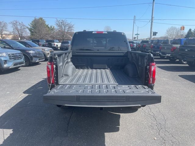 2025 Ford F-150 Lariat LESS THAN 1,000 MILES