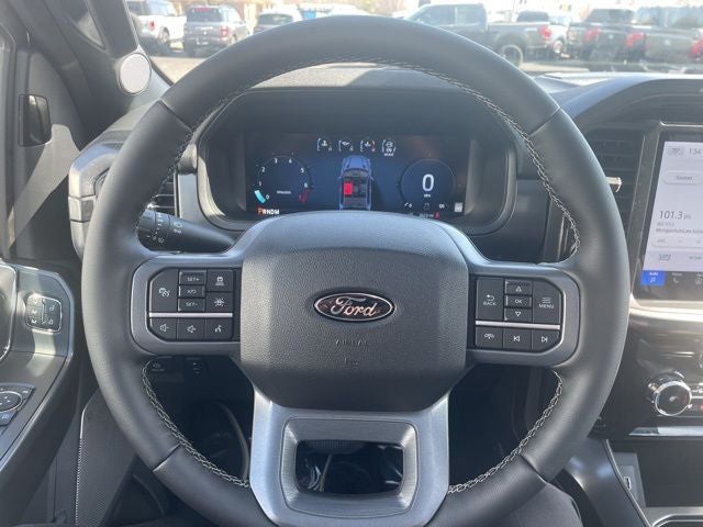 2025 Ford F-150 Lariat LESS THAN 1,000 MILES