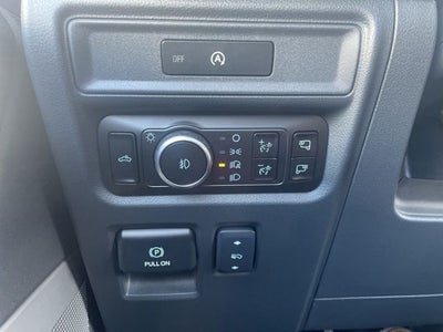 2025 Ford F-150 Lariat LESS THAN 1,000 MILES