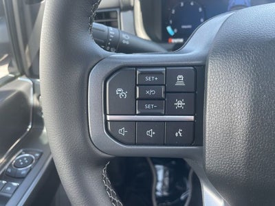 2025 Ford F-150 Lariat LESS THAN 1,000 MILES