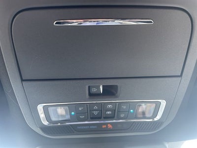 2025 Ford F-150 Lariat LESS THAN 1,000 MILES