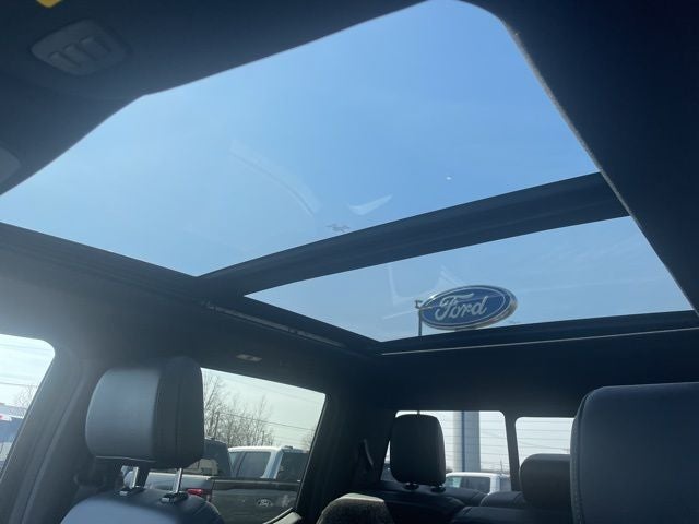 2025 Ford F-150 Lariat LESS THAN 1,000 MILES