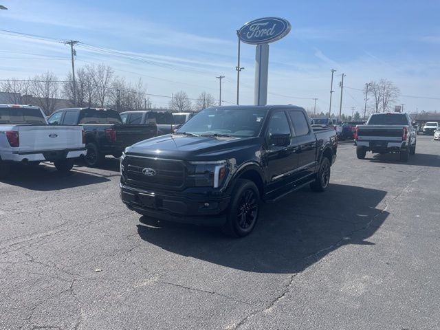 2025 Ford F-150 Lariat LESS THAN 1,000 MILES