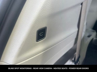 2024 Chrysler Pacifica Touring L STOW N GO SEATING