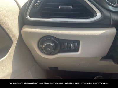 2024 Chrysler Pacifica Touring L STOW N GO SEATING
