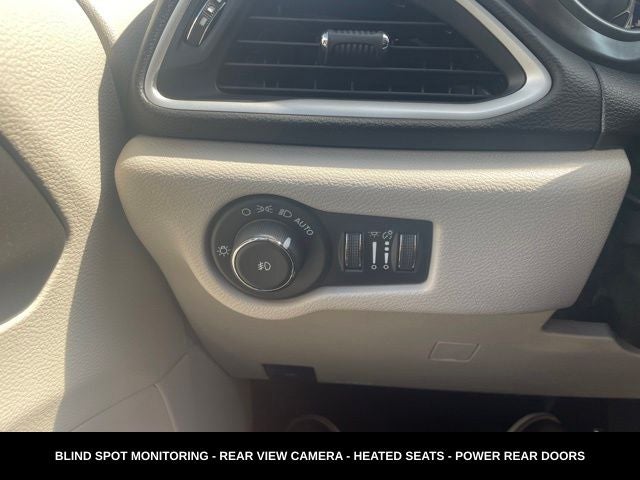 2024 Chrysler Pacifica Touring L STOW N GO SEATING