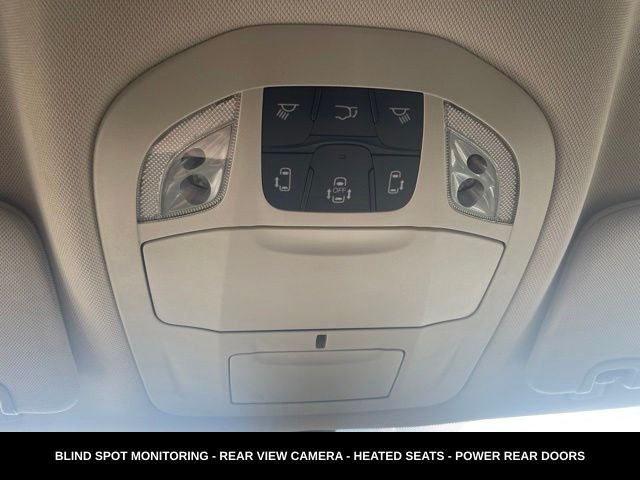 2024 Chrysler Pacifica Touring L STOW N GO SEATING