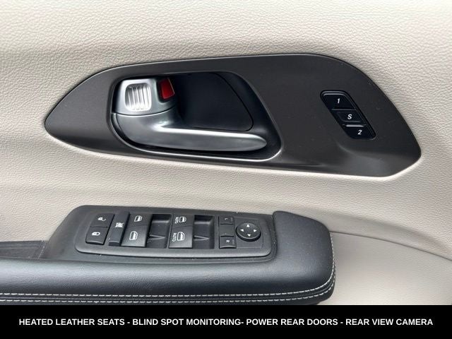 2024 Chrysler Pacifica Touring L STOW N GO SEATING
