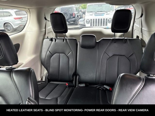 2024 Chrysler Pacifica Touring L STOW N GO SEATING
