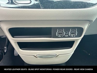 2024 Chrysler Pacifica Touring L STOW N GO SEATING