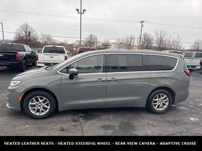 2023 Chrysler Pacifica Touring L STOW N GO SEATING