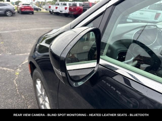 2024 Chrysler Pacifica Touring L STOW N GO SEATING