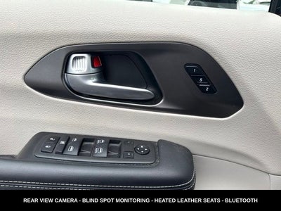 2024 Chrysler Pacifica Touring L STOW N GO SEATING