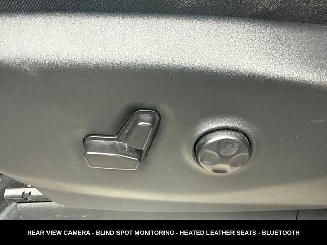 2024 Chrysler Pacifica Touring L STOW N GO SEATING