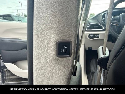2024 Chrysler Pacifica Touring L STOW N GO SEATING