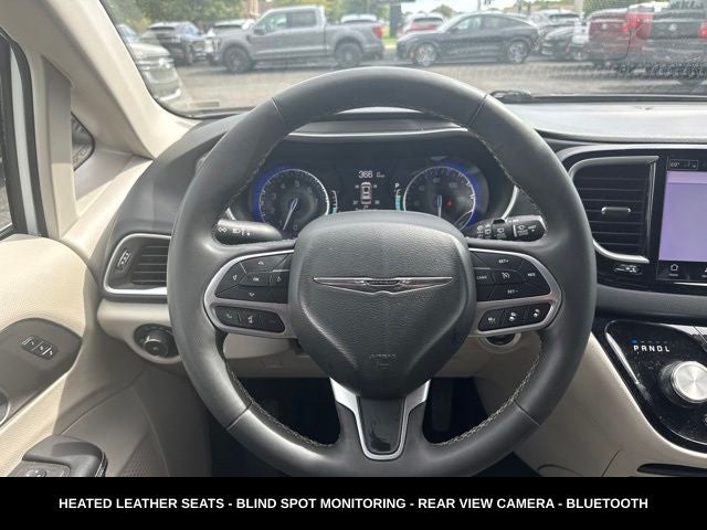 2024 Chrysler Pacifica Touring L STOW N GO SEATING