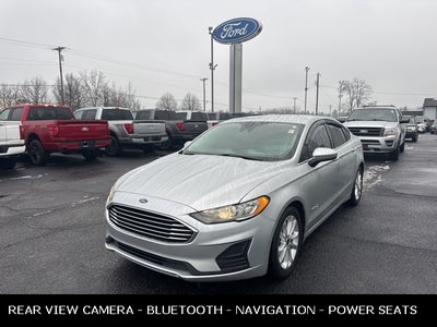 2019 Ford Fusion Hybrid SE 42 MPG