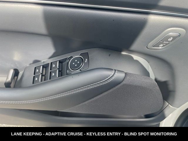2023 Ford Mustang Mach-E Select AWD