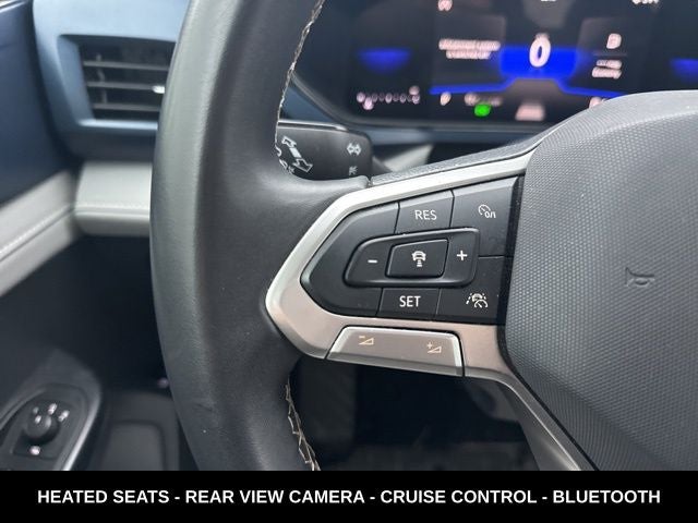 2024 Volkswagen Taos 1.5T SE ONE OWNER