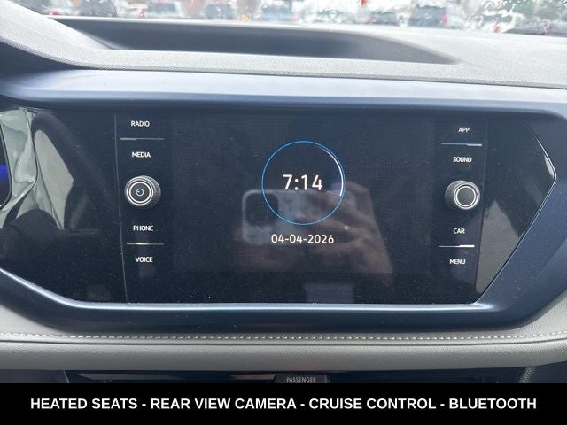 2024 Volkswagen Taos 1.5T SE ONE OWNER