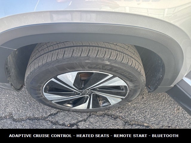 2023 Volkswagen Taos 1.5T SE AWD