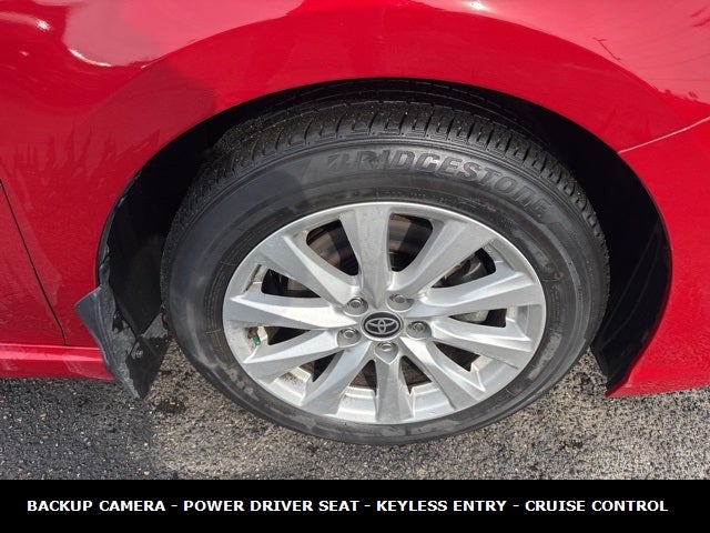 2020 Toyota Camry SE 39 MPG