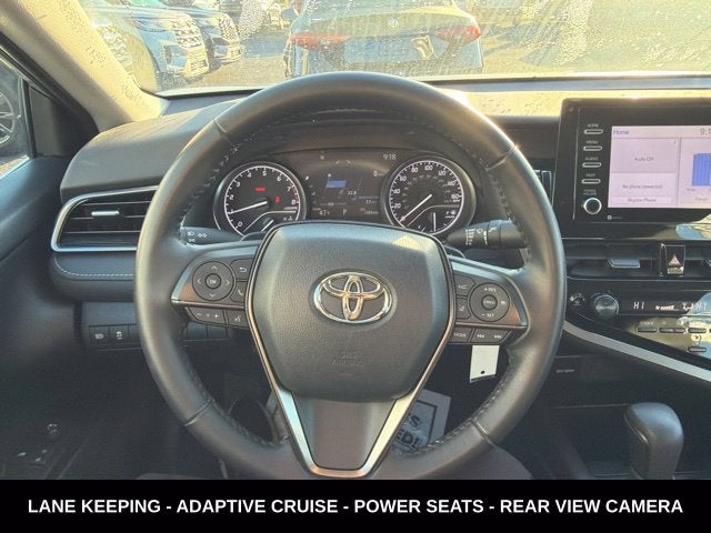 2022 Toyota Camry SE LOW MILEAGE LOCAL TRADE